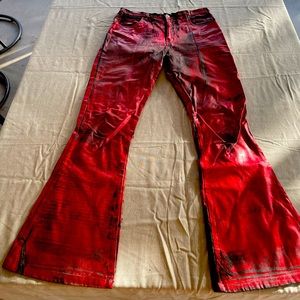 Red metallic boots cut jeans